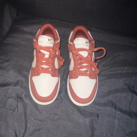 Nike Women's Shoes in White and Orange - Picture 9 of 9